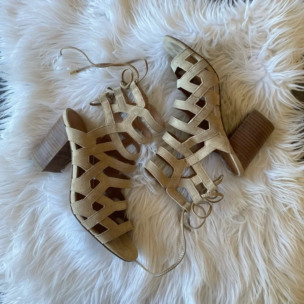 Franco Sarto/ Beige Suede Cage Connie Mules - Picture 7 of 7